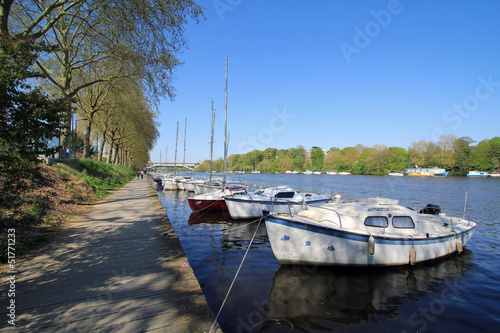 Fototapeta Ponton sur les bords de l'Erdre - Nantes