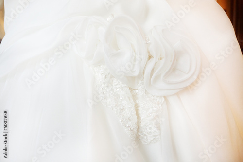wedding dress © elitravo