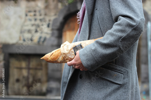 Français et baguette de pain