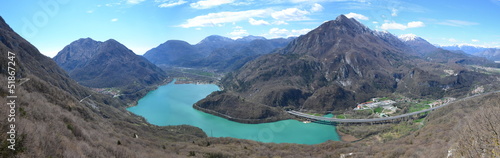 Lago di Cavazzo - panorama