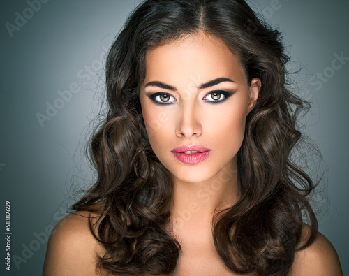 Wallpaper Mural Beautiful Caucasian Woman Torontodigital.ca