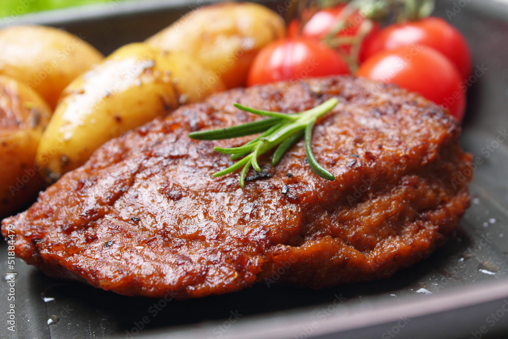Veggie-Steak with baked potatoes Veggie-Steak with baked potatoes