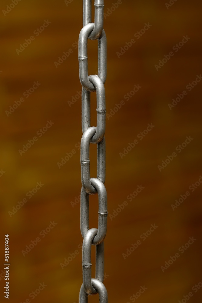Chain Chain