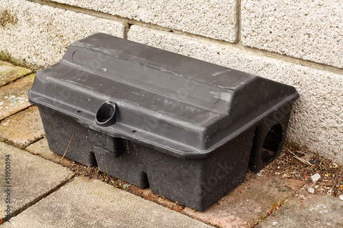 Tableau sur toile Enclosed Rat trap safety poison