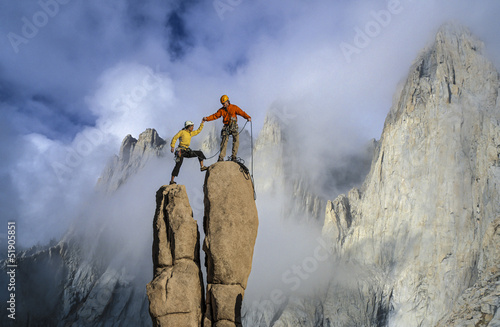 Bild auf Leinwand Team on the summit.