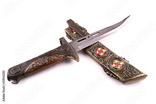 medieval dagger with a thin blade cross section