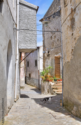 Fototapeta Naklejka Na Ścianę i Meble -  Alleyway. Tursi. Basilicata. Italy.