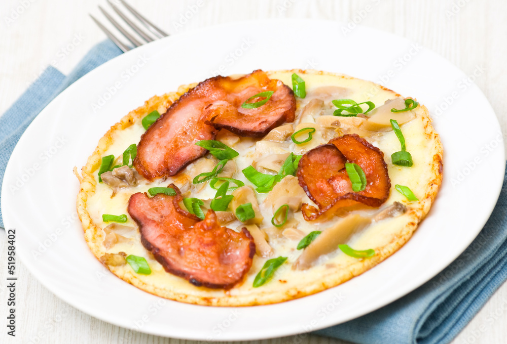 omelet with bacon and mushrooms omelet with bacon and mushrooms
