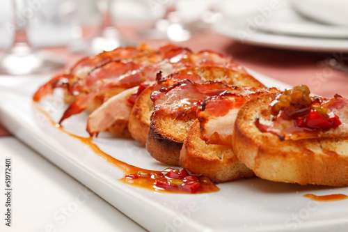 toasts with bacon