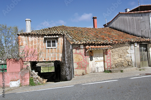 Casa típica en Cantagallo, Salamanca, España photo