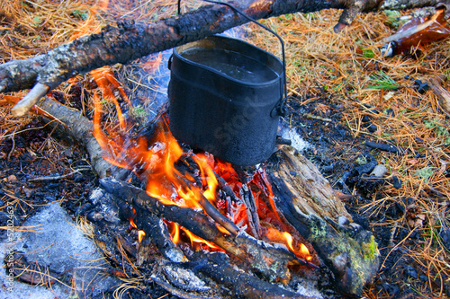 Prepare food on campfires