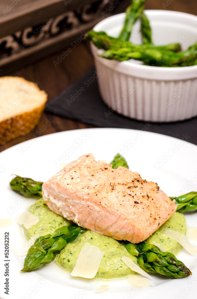 Lachs mit Pfeffer Lachs mit Pfeffer