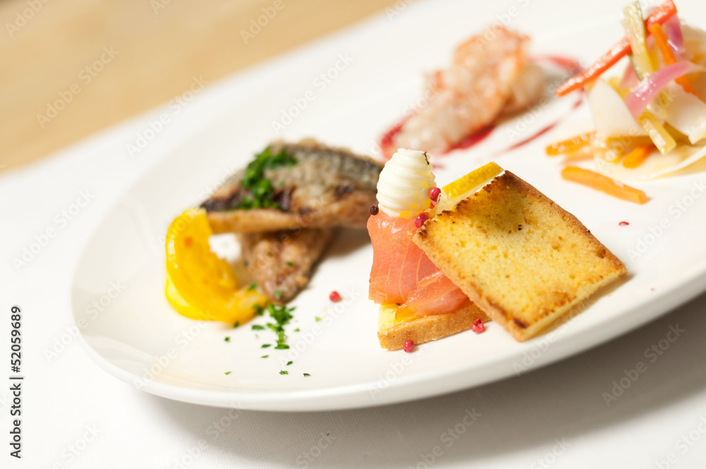 Piatto di Pesce Italiano Assaggi Piatto di Pesce Italiano Assaggi