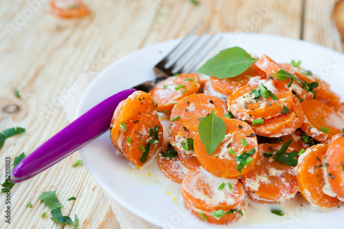 side dish of carrots with cream