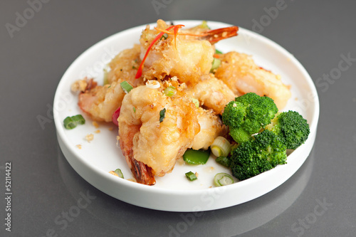 Fried Honey Shrimp with Broccoli