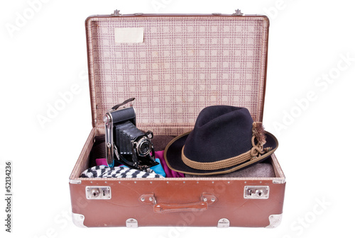 Alte Fotokamera mit traditionellen bayerischen Hut