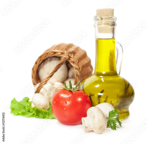 Fototapeta Naklejka Na Ścianę i Meble -  olive oil , mushrooms and tomato