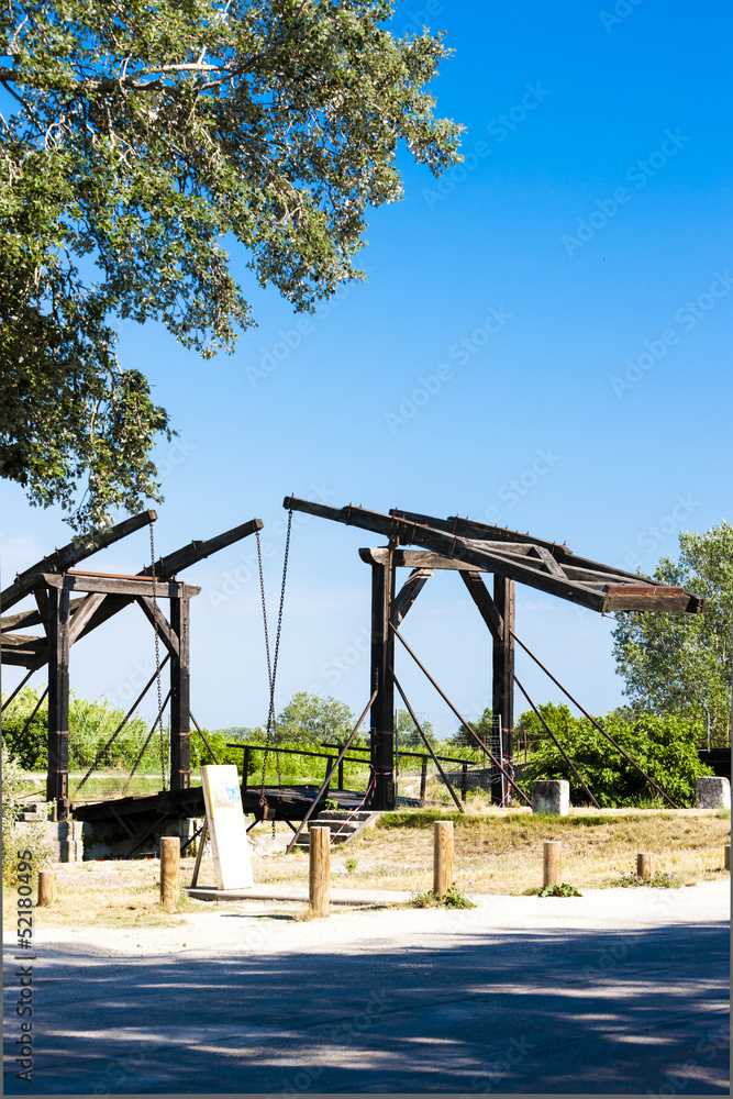 Vincent van Gogh bridge near Arles, Provence, France Vincent van Gogh bridge near Arles, Provence, France