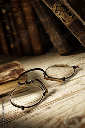 antique spectacles