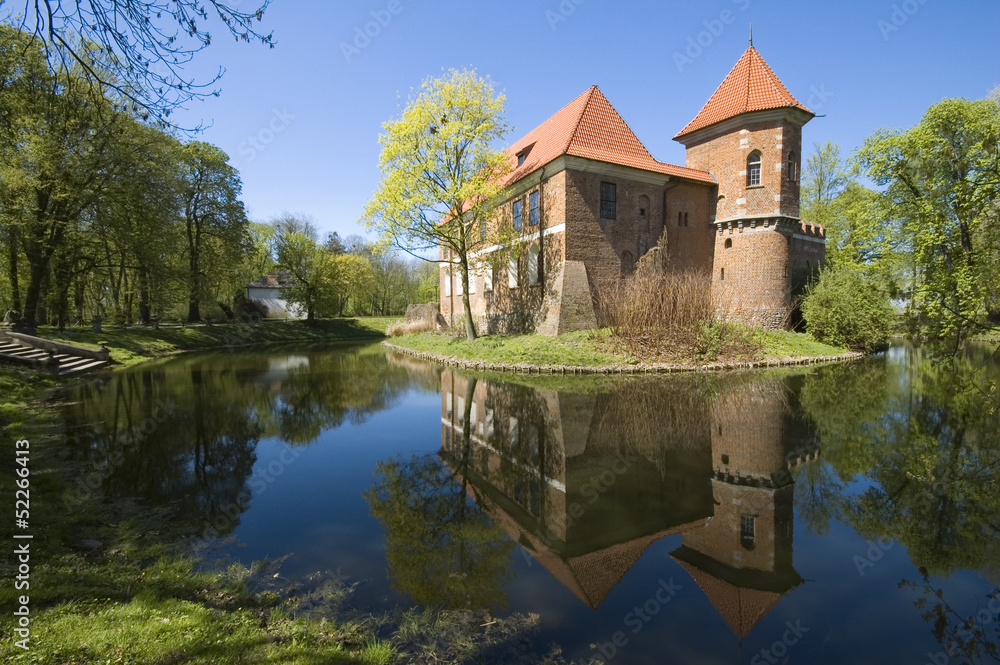 Castle in Oporow Castle in Oporow