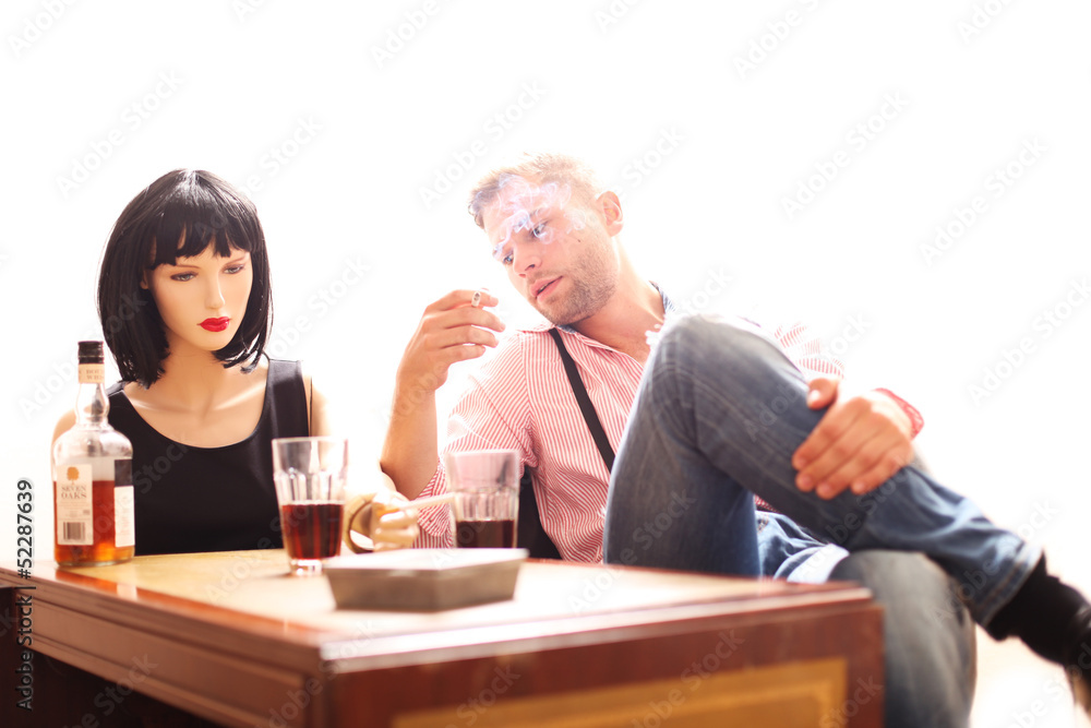 Freunde beim Trinken Freunde beim Trinken
