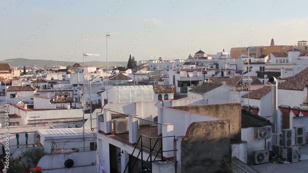 Timelapse de los tejados de una casa al atardecer Timelapse de los tejados de una casa al atardecer
