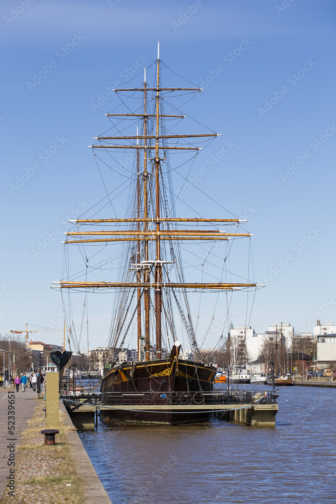 The three-masted barque Sigyn