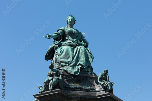 Maria Theresia Denkmal © thongsee
