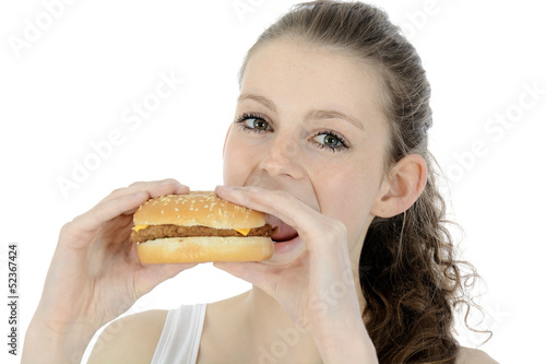 Sch  lerin isst Cheeseburger