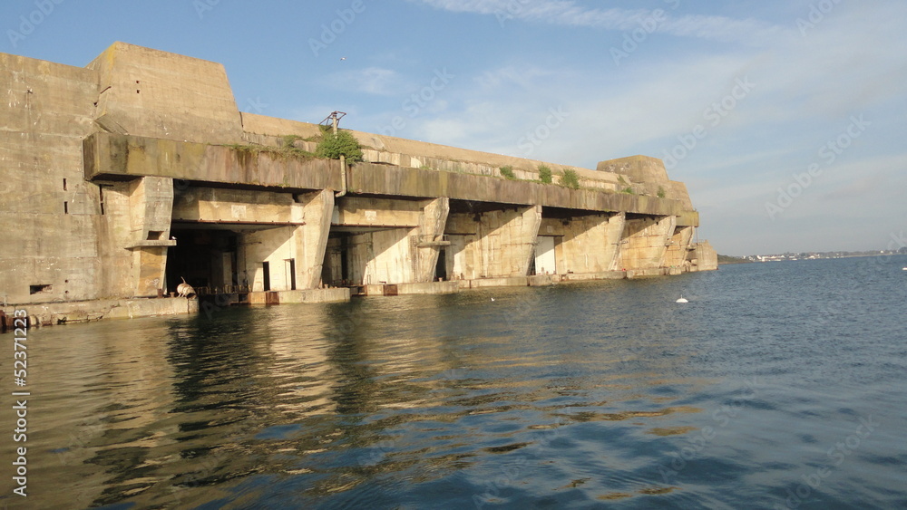 Base sous-marine de Keroman à Lorient (Bretagne) Stock Photo | Adobe Stock