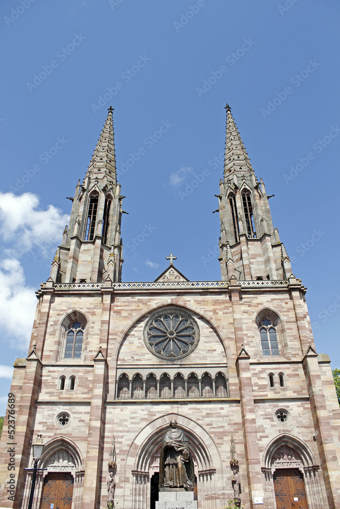 Obraz premium eglise St Pierre et Paul d'Obernai en Alsace