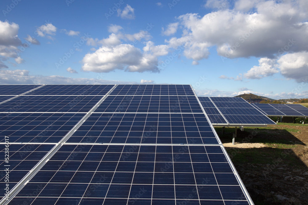 Solarpark bei Homberg (Effze) in Hessen Solarpark bei Homberg (Effze) in Hessen