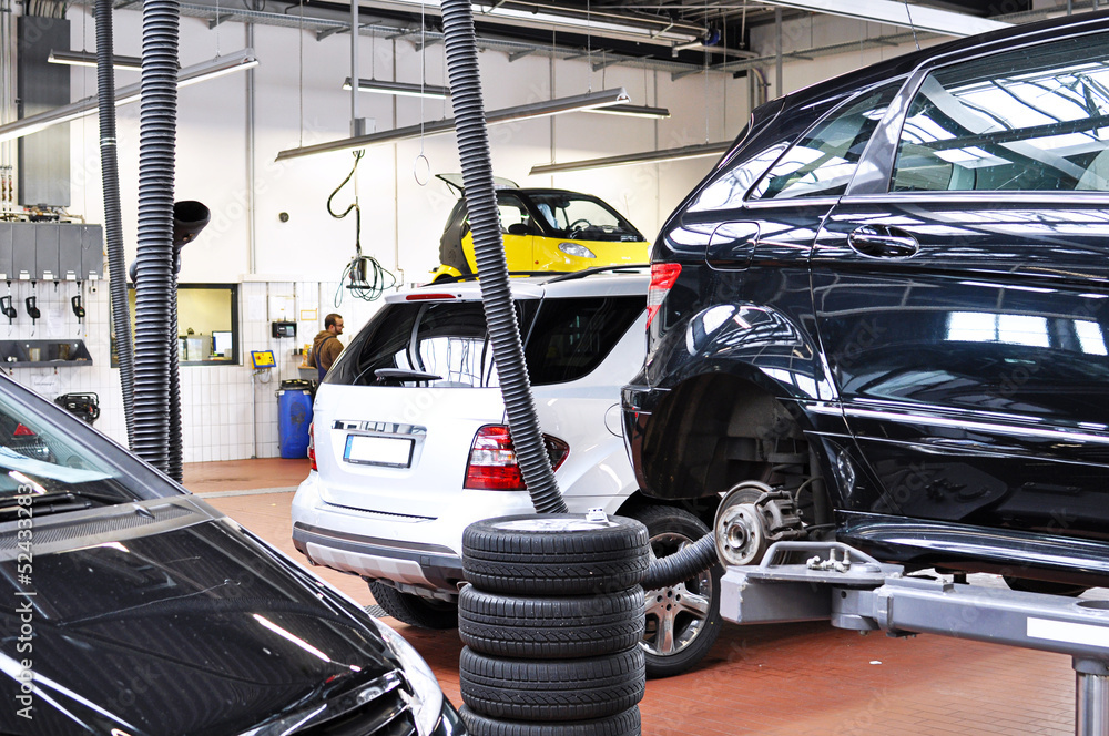 Fototapeta premium Car Repair Service Station