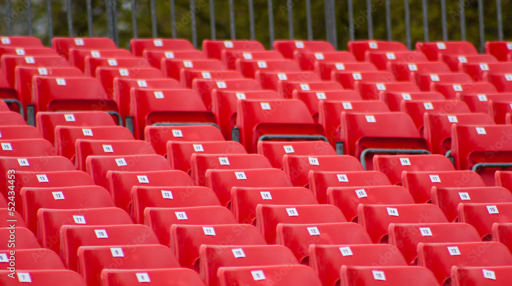Fototapeta premium Rote Stadionsitze