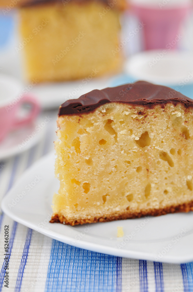 Vanillekuchen mit Schokoladenglasur