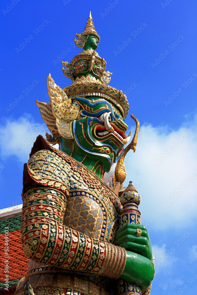 Giant statue at wat prakaew in thailand