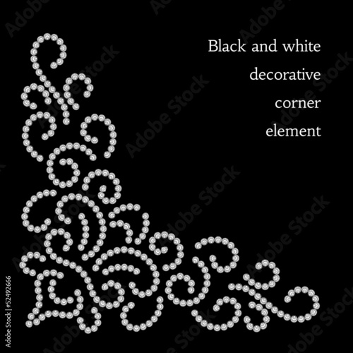 Dotted swirls, black and white corner pattern
