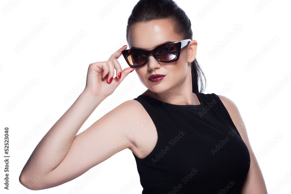 close-up portrait of beautiful and fashion girl in sunglasses, s close-up portrait of beautiful and fashion girl in sunglasses, s