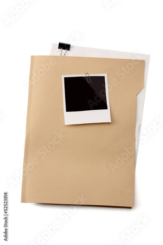 File folder with blank label for text