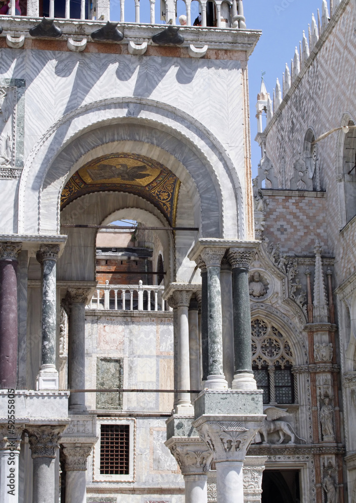 Venice-Basilica di San Marco-II-