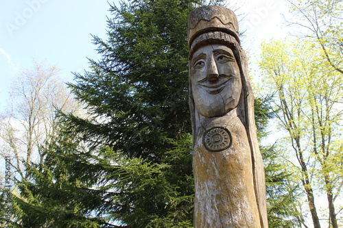 wooden idol