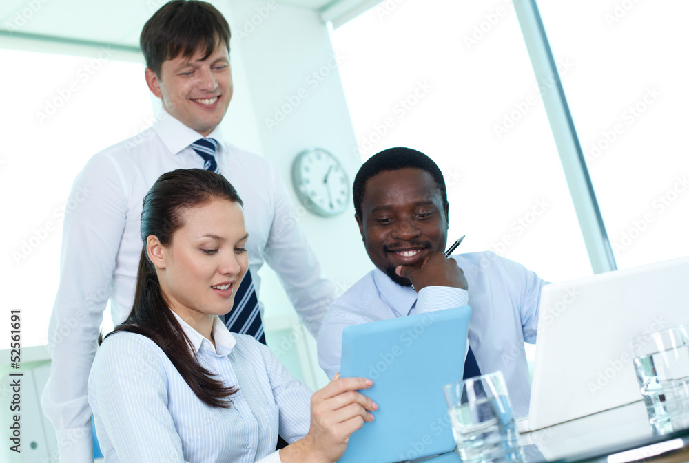Electronic presentation Electronic presentation