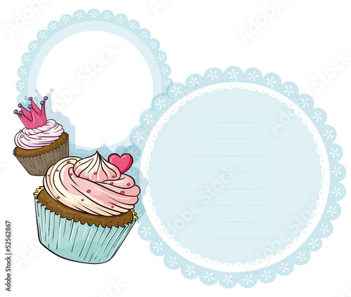 A round stationery with two cupcakes