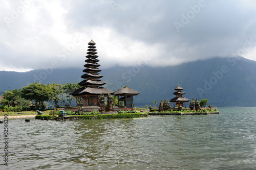 Il tempio di Pura Ulu Danau a Bedugul sull isola di Bali