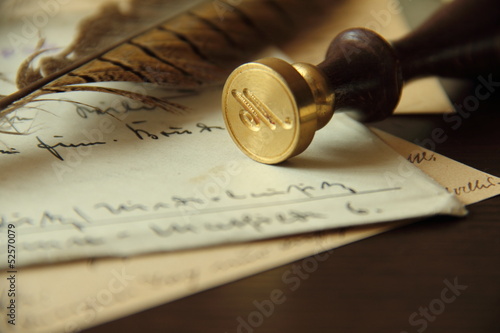 Wallpaper Mural alter brief Torontodigital.ca