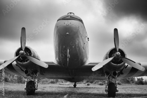 avion DC3 dakota ,warbird wwII photo