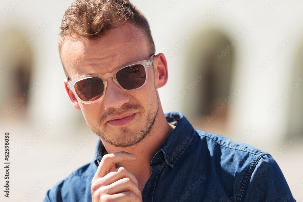 Obraz premium casual man closeup