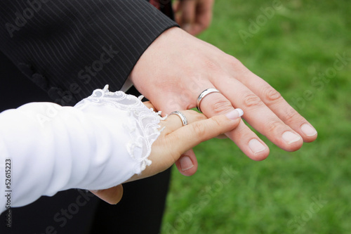 Brautpaar & Ringe, Detailaufnahme