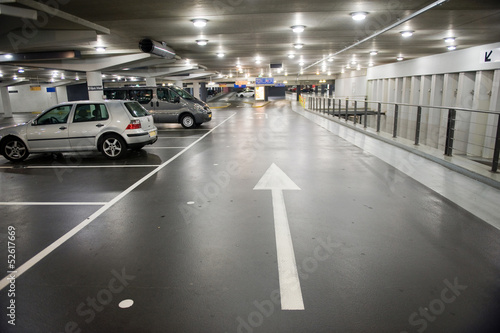 Underground parking © Robert Hoetink
