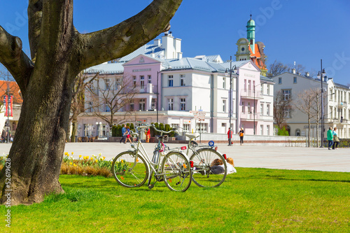Idyllic spring scenery on the square in Sopot, Poland #52619628